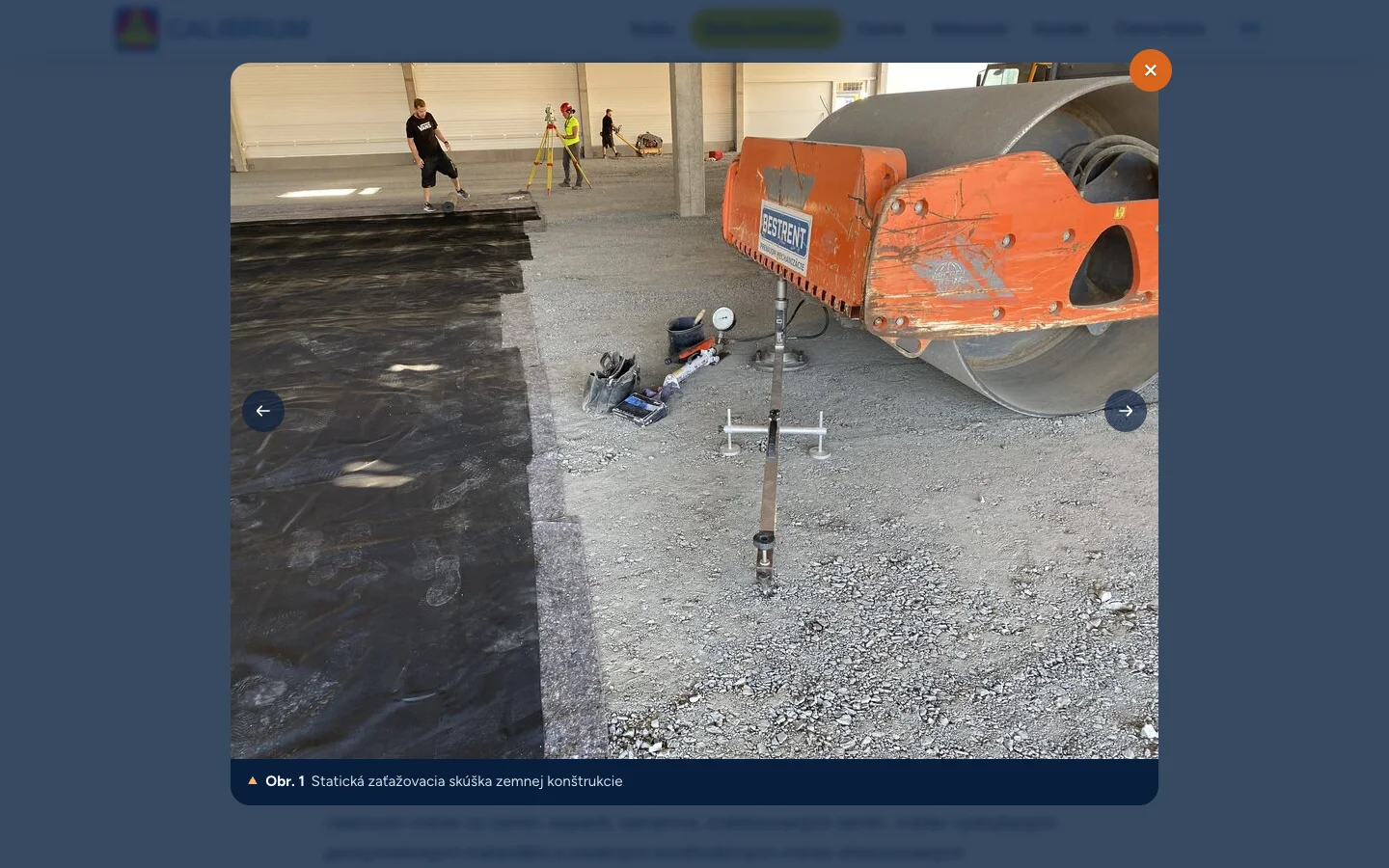 A site photo enlarged in the lightbox with a legend and navigation arrows